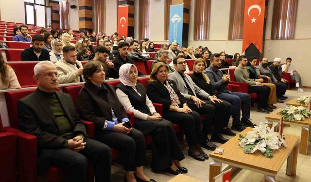 HKÜ'de 'Modern Hayatın Ritmine Karşı Ramazan'ın Ruhu' konferansı düzenlendi