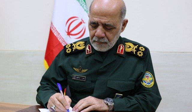 İran: 'Tam zafere ulaşana kadar savaşacağız'