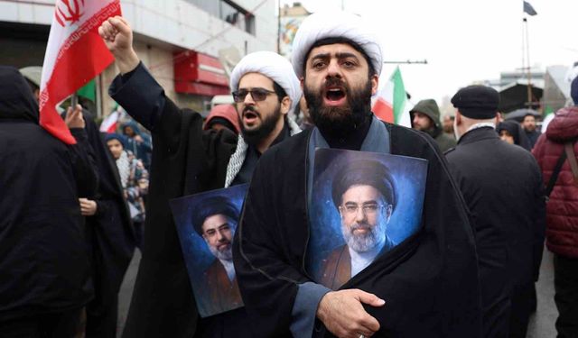 İran'da Kudüs Günü yürüyüşü: Tahran'daki saldırıda 1 kişi hayatını kaybetti