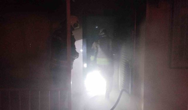 İskenderun'da ev yangını