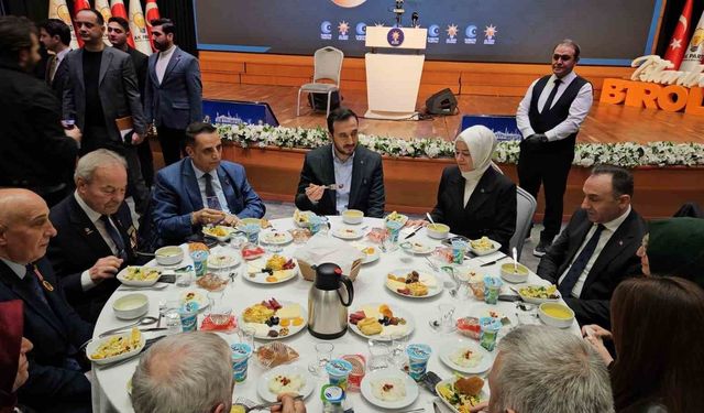 İstanbul'da şehit yakınları ve gaziler iftarda buluştu