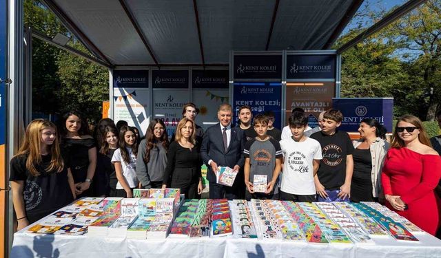 İZKİTAP - 7. İzmir Kitap Fuarı 17-26 Nisan'da Kültürpark'ta