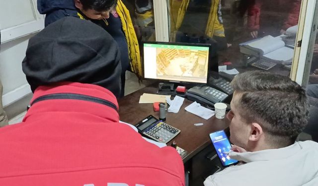 Jandarma kayıp kadını telefonla ulaşarak buldu