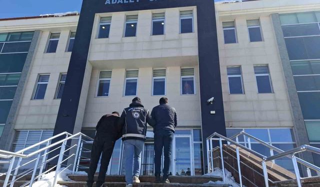 Kars'ta göçmen kaçakçılığı operasyonu: 2 organizatör ve 7 düzensiz göçmen yakalandı