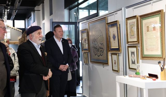 Kartepe'de ebru sanatı konuşuldu