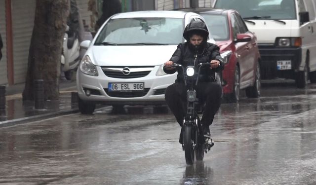 Kilis'te yağış etkili oluyor