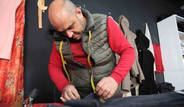 Kırşehir'de, terzilerde bayram yoğunluğu erken başladı