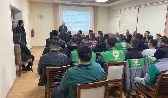 Kütahya OBM'de araç şoförleri ve operatörlere eğitim verildi