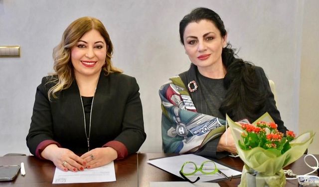 Kütahya'daki söyleşide kadınların aile, toplum ve sosyal yaşam üzerindeki dönüştürücü rolüne dikkat çekildi