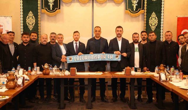 MHP'den Erzurumspor yönetimi ve taraftar gruplarına iftar programı