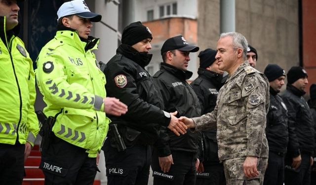 Müdür Ayata güvenlik güçleriyle iftarda buluştu