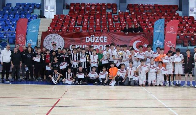 Okul sporları futsal heyecanı sona erdi