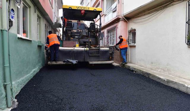 Osmangazi Belediyesi sokakları yenilemeye devam ediyor