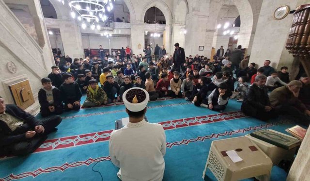 Silvan'da 'Maarifin Kalbinde Ramazan' coşkusu