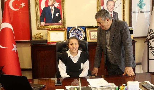 Şırnak'ta engelli çocuğun başkanlık hayali gerçek oldu