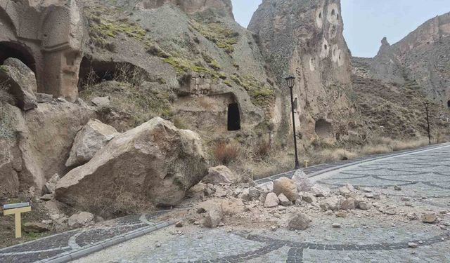 Soğanlı Vadisi'nde kaya koptu bölgede güvenlik önlemleri artırıldı