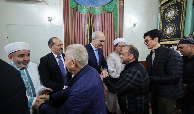 TBMM Başkanı Kurtulmuş'tan Bükreş'te Carol-Hunchiar Camii'ne ziyaret