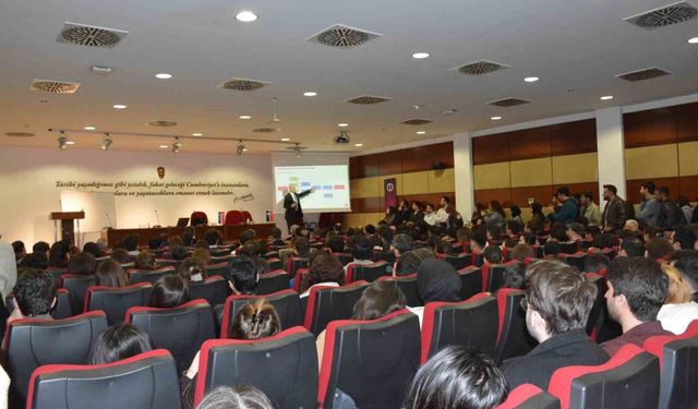 TCMB Başkan Yardımcısı Akçay: 'Merkez Bankası olarak enflasyonla mücadele noktasında oldukça kritik bir süreçten geçiyoruz'