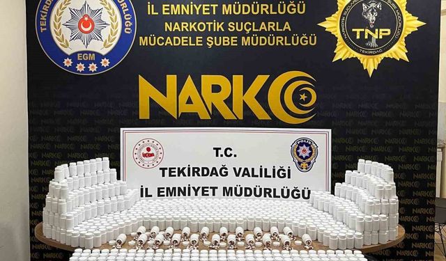 Tekirdağ'da torbacının zulasından 81 bin 700 sentetik ecza çıktı