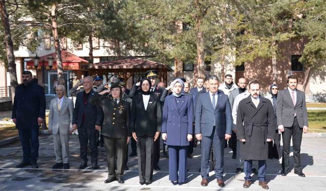 Tercan'da Çanakkale Zaferi'nin 111. yıl dönümü törenle anıldı