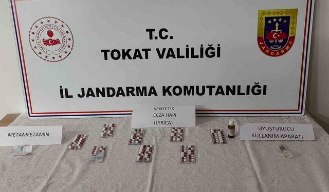 Tokat'ta araçta sentetik hap ve uyuşturucu madde bulunan şüpheli, adli kontrolle serbest kaldı