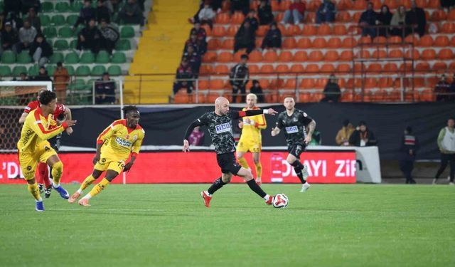 Ziraat Türkiye Kupası: Corendon Alanyaspor: 1 - Galatasaray: 2 (Maç sonucu)