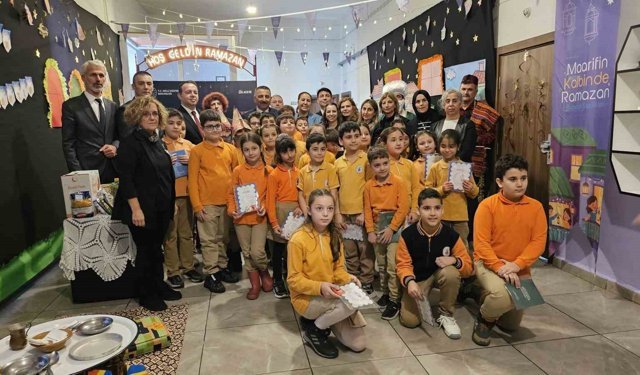 Zonguldak'ta ilkokulda 'Ramazan Sokağı' kuruldu