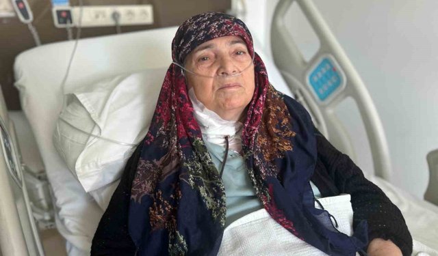 20 yıllık tümör Van'da yapılan ameliyatla alındı