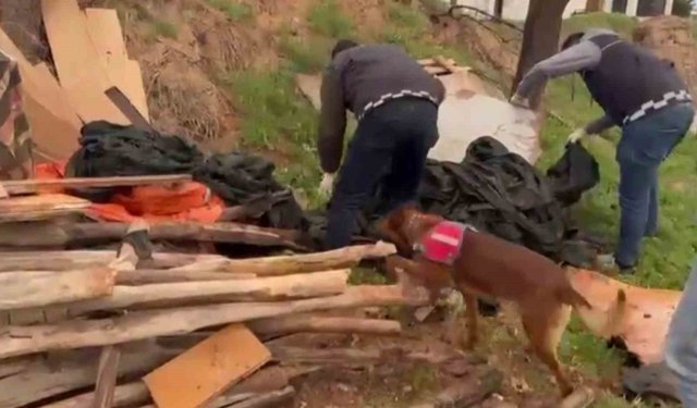 Aksaray'da çuval içine gizlenmiş 11 bin adet uyuşturucu hap ele geçirildi: 3 tutuklama