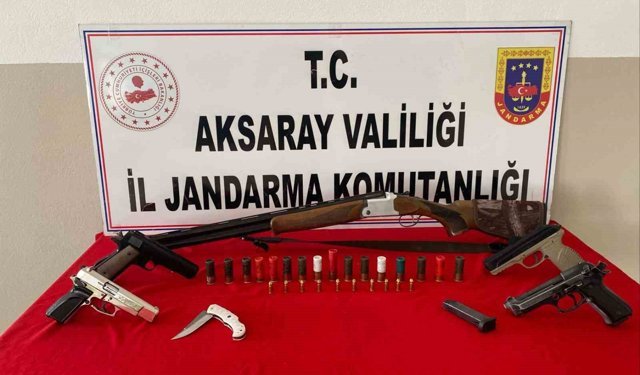 Aksaray'da jandarmadan kaçak silah operasyonu