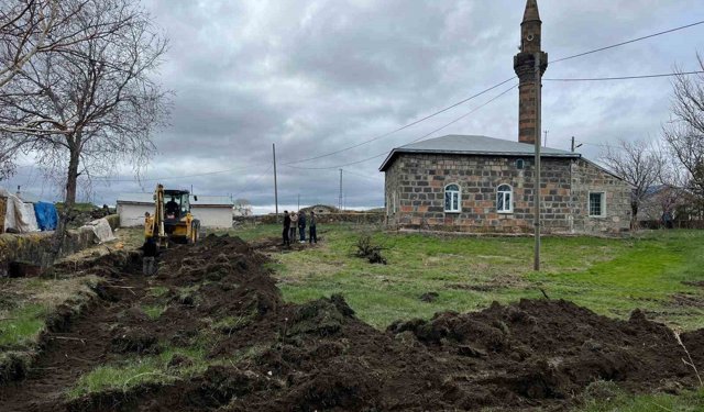 Akyaka'da örnek dayanışma: Minik Asya'dan büyük destek