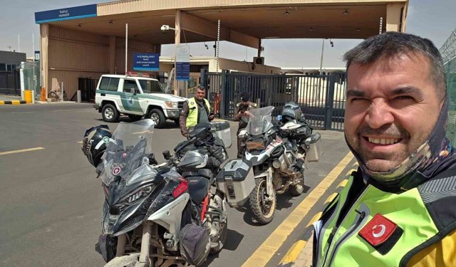 Alanya'dan kutsal topraklara motosikletle 7 bin kilometrelik yolculuk