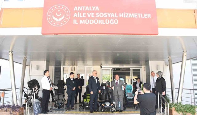 Antalya Aile ve Sosyal Hizmetler İl Müdürlüğüne anlamlı bağış