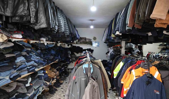 Bahçe sezonun başlamasıyla, ikinci el kıyafete talep arttı
