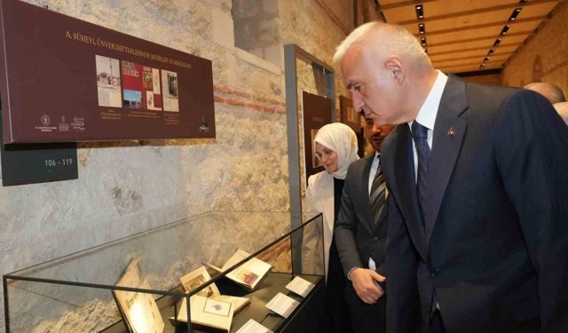 Bakan Ersoy: 'Yazma eserler, geleceği inşa etmenin en sağlam zeminidir'