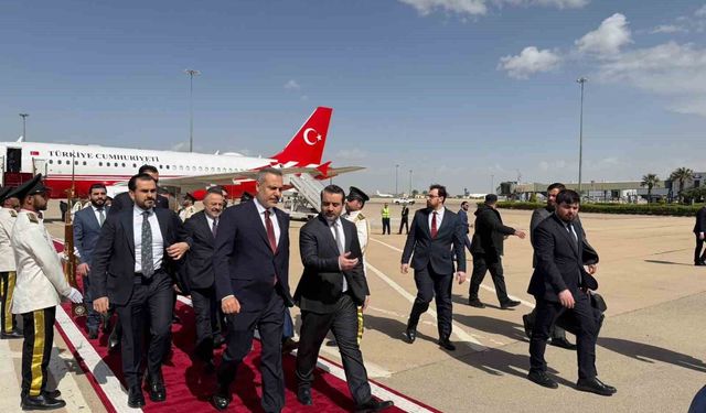 Bakan Fidan, Suriye'de