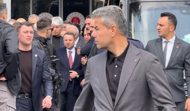 Bakan Gürlek'ten Diyarbakır Adliyesi ve siyasi partilere ziyaret