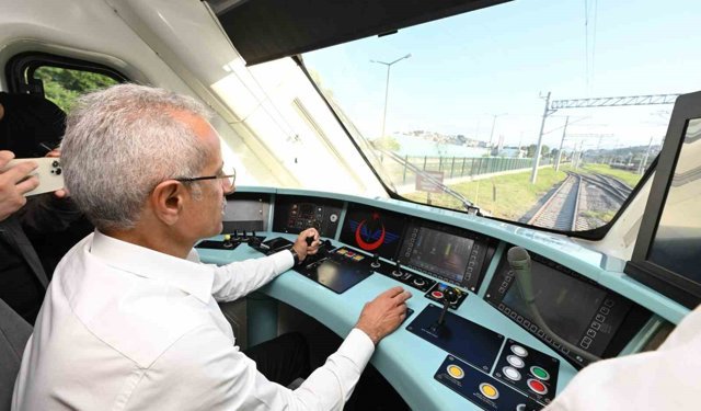 Bakan Uraloğlu: '8 yılda Başkentray ile 140.3 milyon yolcu taşıdık'