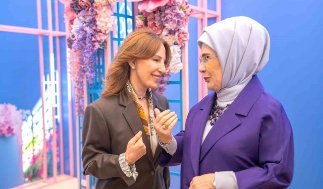 Başkan Esin Güral Argat, Cemre Çarşısı açılışında Kütahya'yı temsil etti