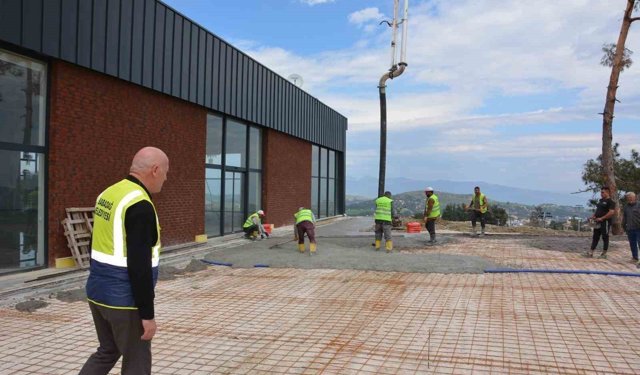 Başkan Kumral yeni sosyal tesis çalışmalarını yerinde inceledi