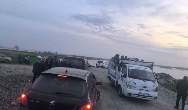 Batman Çayı'na giren 2 çocuktan biri boğuldu