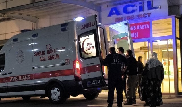 Batman'da ot yedikten sonra ilaç içen genç zehirlendi