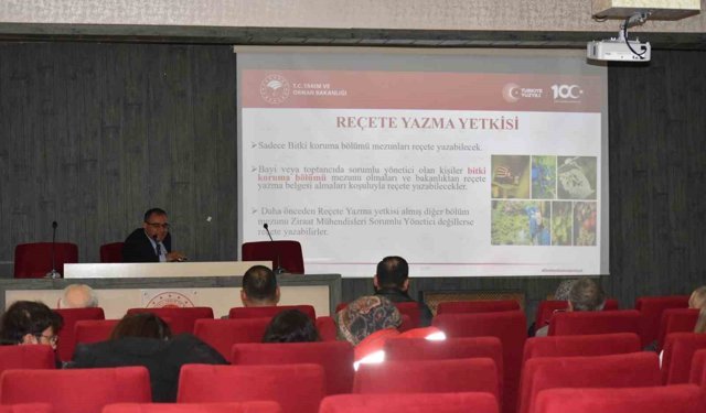 Bayburt'ta B-REÇETE ile bitki koruma ürünlerinin reçeteli satışı anlatıldı