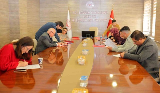 Bayburt'ta sağlık personeline iş sağlığı ve güvenliği eğitimi verildi