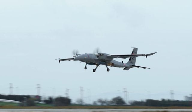 Bayraktar AKINCI TİHA, Kanatlı Güdüm Kiti 82 ile atış gerçekleştirdi