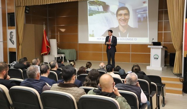 Belediye personeline eğitim