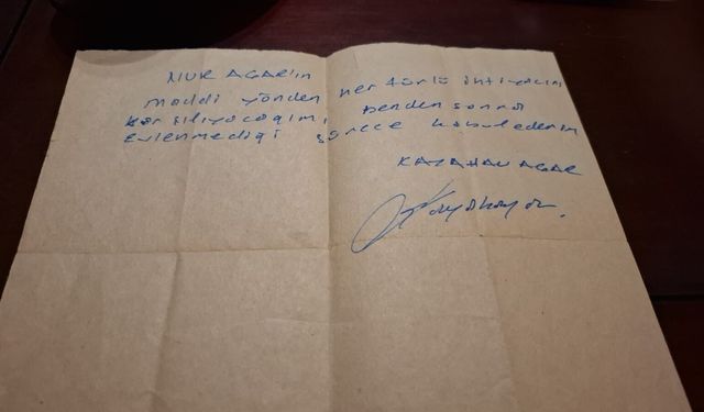Beste Açar'dan üvey annesi İpek Açar hakkında 'sahte imza' iddiasıyla suç duyurusu
