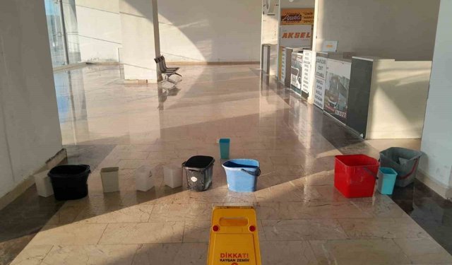 Bilecik Şehirlerarası Otobüs Terminali hem vatandaşları hem de esnafı canından bezdirdi