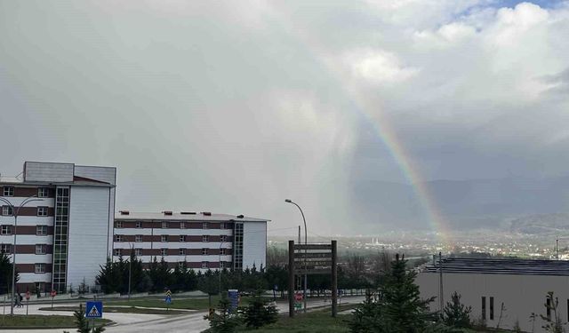 Bolu'da yağmur sonrası gökkuşağı şöleni