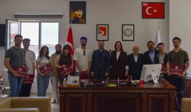 BŞEÜ'de 'Mikrocerrahi Temel Eğitimi' başarıyla tamamlandı